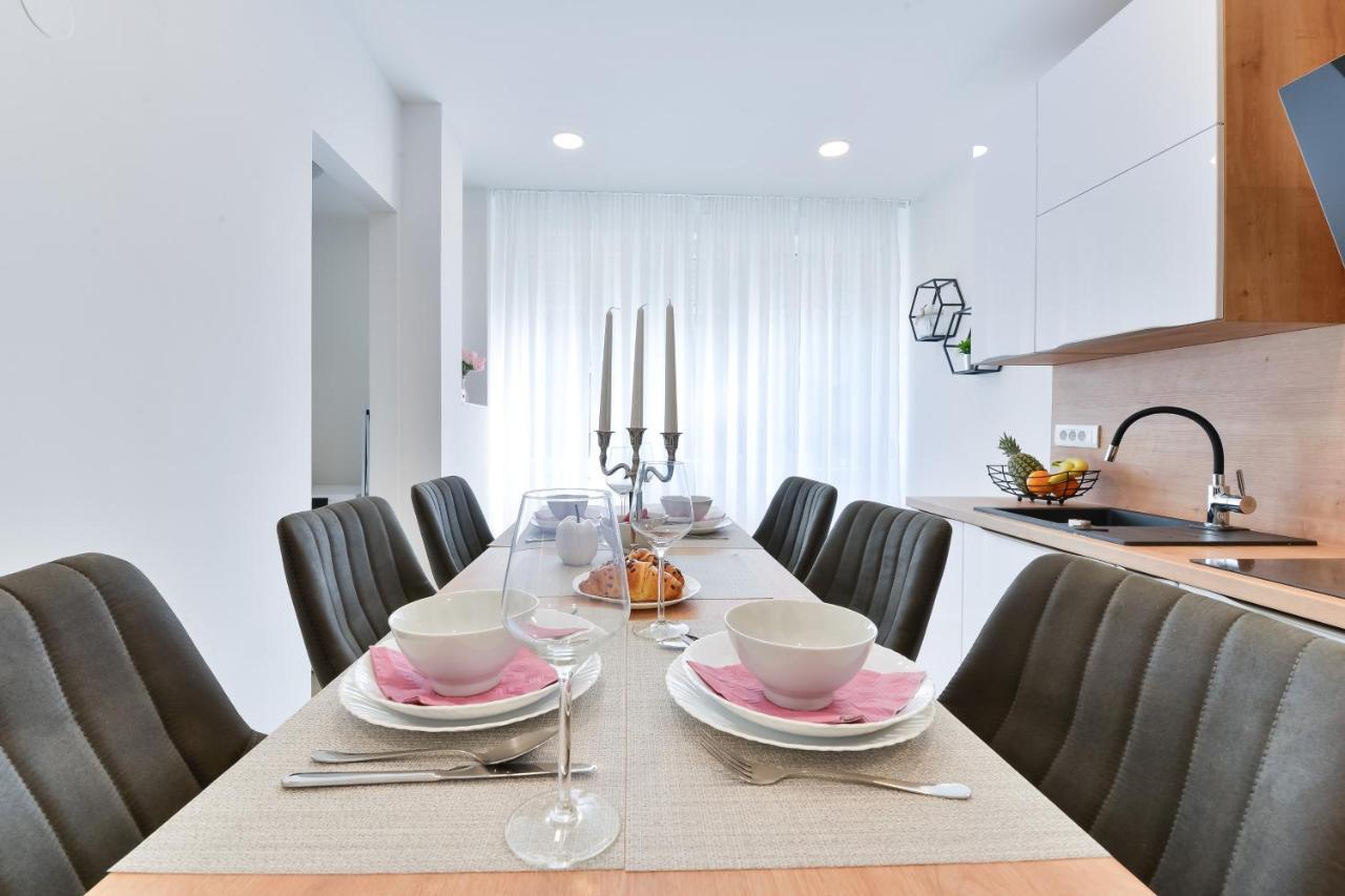 Zara Lumina Apartment Εξωτερικό φωτογραφία