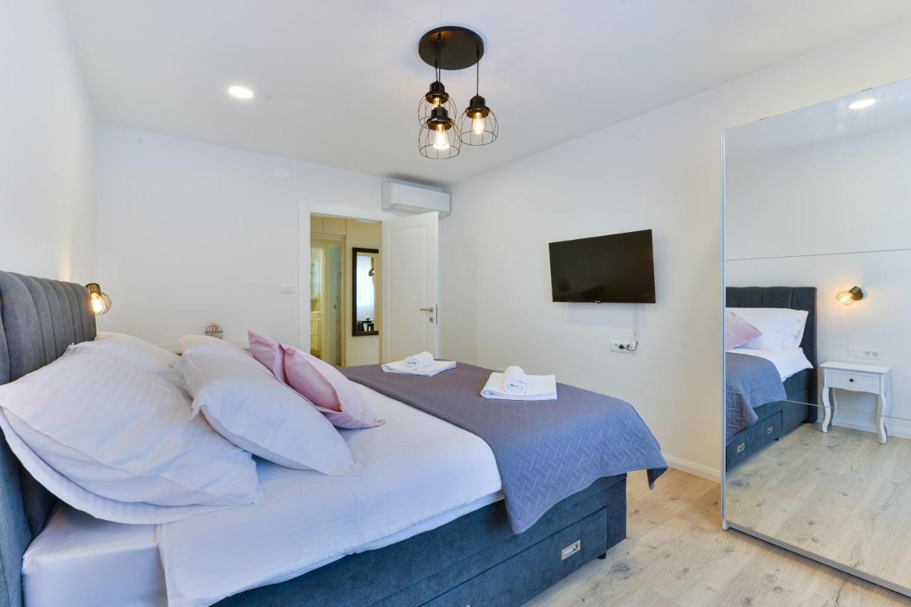 Zara Lumina Apartment Εξωτερικό φωτογραφία