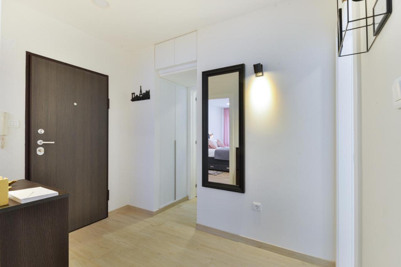 Zara Lumina Apartment Εξωτερικό φωτογραφία